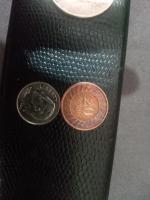 دوعدد سکه خارجی