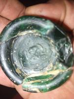 یک کاسه سبز رنگ قدیمی